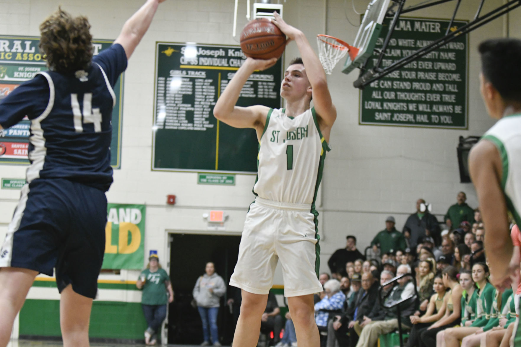 022520 Clovis East SJ basketball 08.jpg